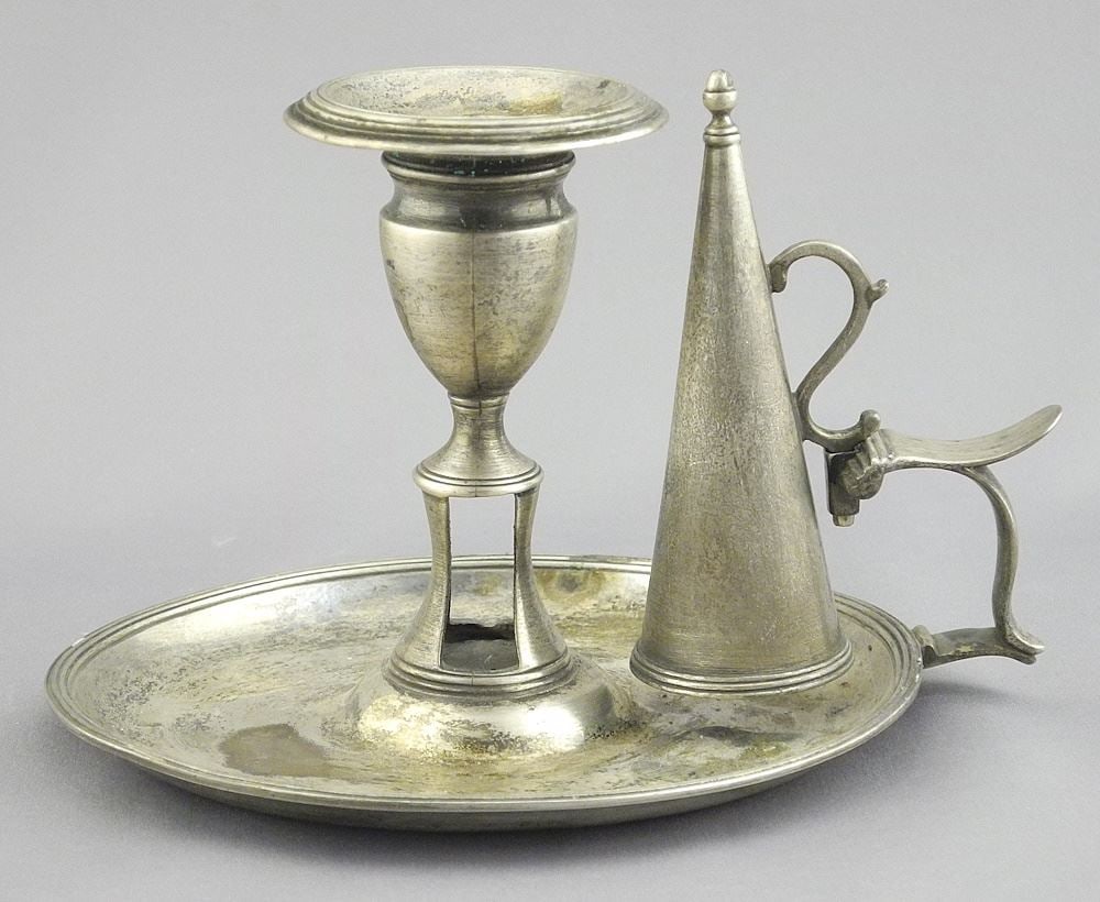 Georgian Silver Chamberstick, 236g. (1 of 4)