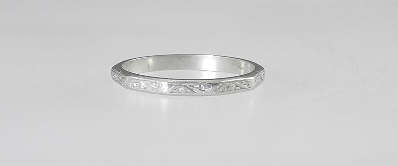 Platinum Ring Band (marked platinum) , Size 6 3/4, 2.57g.: Platinum Ring Band (marked platinum) , Size 6 3/4, 2.57g.