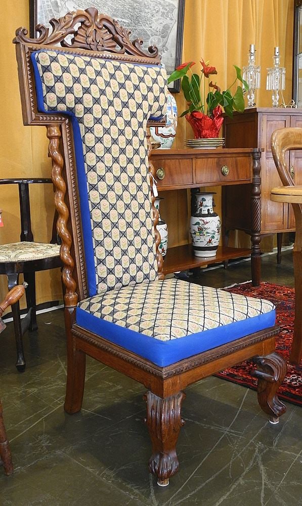 19th C. Oak Prayer Chair.: 19th C. Oak Prayer Chair.