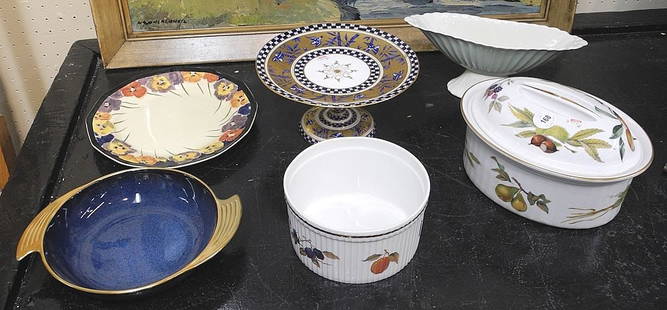 Collection of English China & Pottery Dishes: Worcester / Carlton Ware / Spode etc.: Collection of English China & Pottery Dishes: Worcester / Carlton Ware / Spode etc.