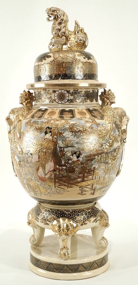 22" Japanese Satsuma Vase (lid broken & repaired). (1 of 5)