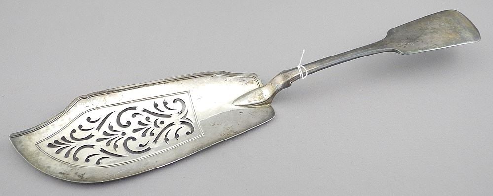 Victorian Hallmarked Silver Fish Slice by WE-London 1841, 12 3/4", 162g. (1 of 3)