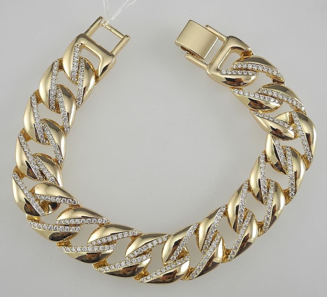 18K Gold Plated Iced out Cuban Link Bracelet, 7 1/2"L.: 18K Gold Plated Iced out Cuban Link Bracelet, 7 1/2"L.