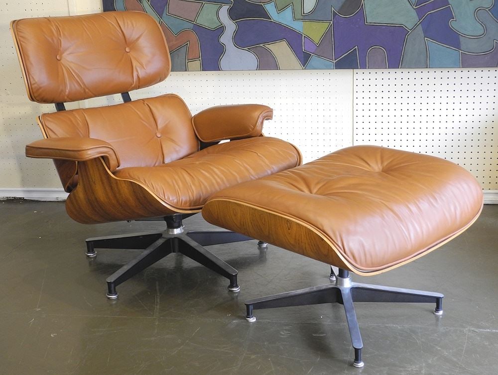 Herman Miller Charles Eames Lounge Chair & Ottoman, Both signed with Label. (1 of 11)