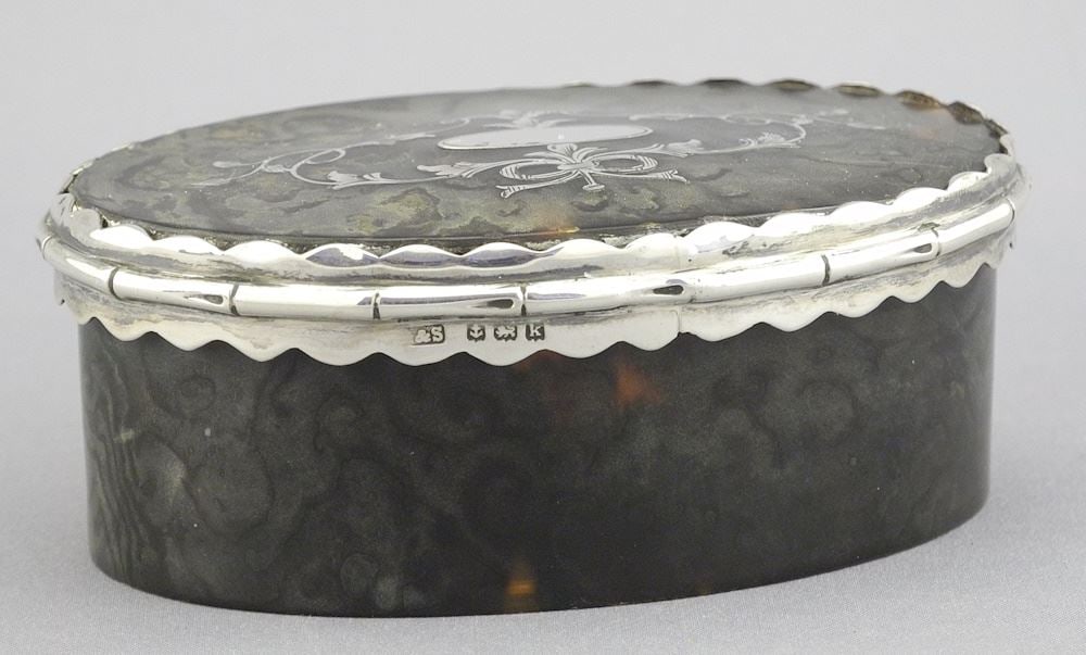 3 3/8" Inlaid Tortoiseshell & Silver Dresser Box, Birmingham 1911. (1 of 6)