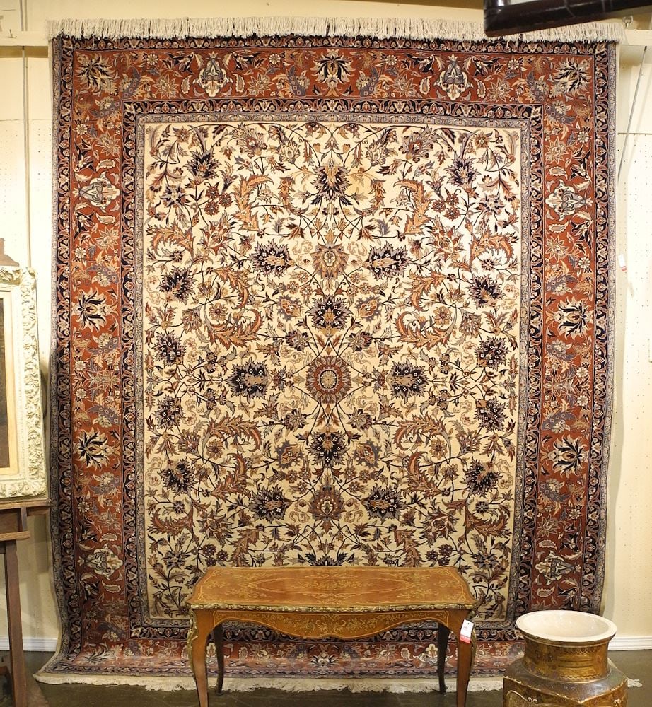 Hand Knotted Wool Carpet Approximately 8'2" x 10'9". (1 of 5)