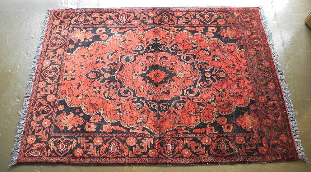 Hand Knotted Persian Carpet Approximately 5' x 3'5". (1 of 7)