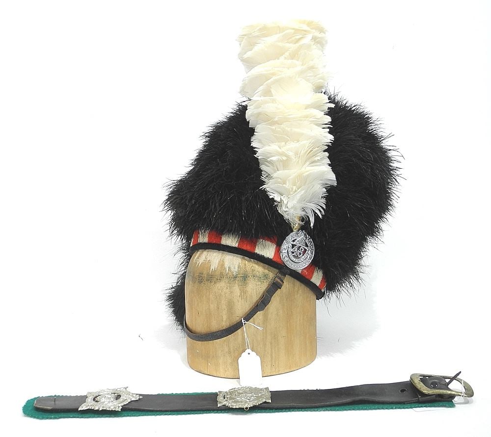 Scottish 48th Highlanders Feather Bonnet with Toronto Scottish Cross Belt.: Scottish 48th Highlanders Feather Bonnet with Toronto Scottish Cross Belt.