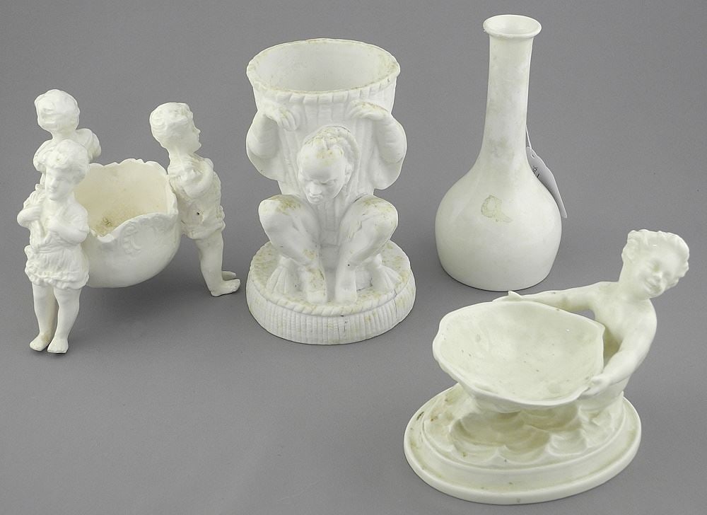 Worcester Boys with Shell & 2 Other Pieces, Tallest 5". (1 of 1)