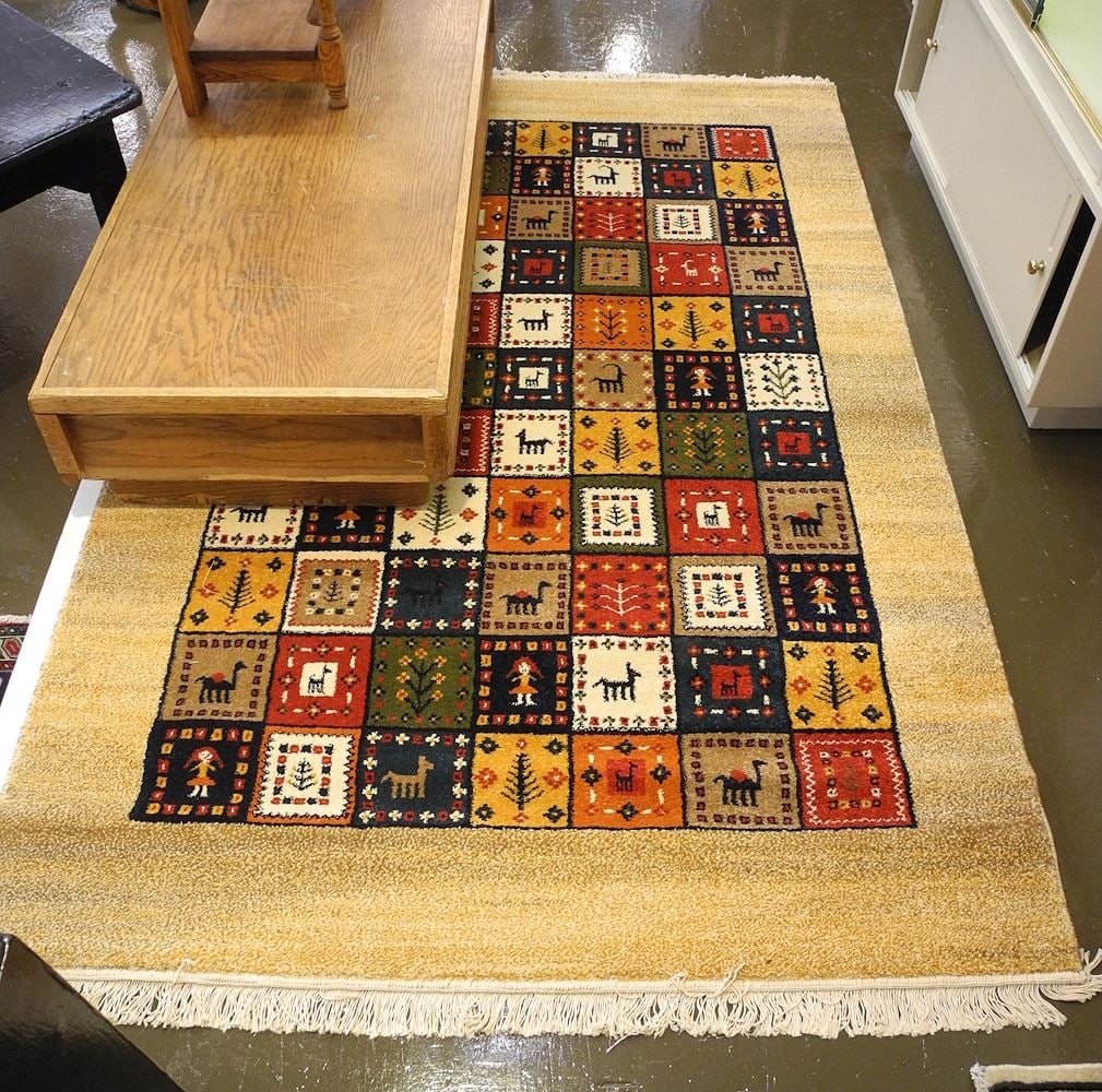 Nomatic Persian Design Carpet, Approximately 5' x 8'.: Nomatic Persian Design Carpet, Approximately 5' x 8'.