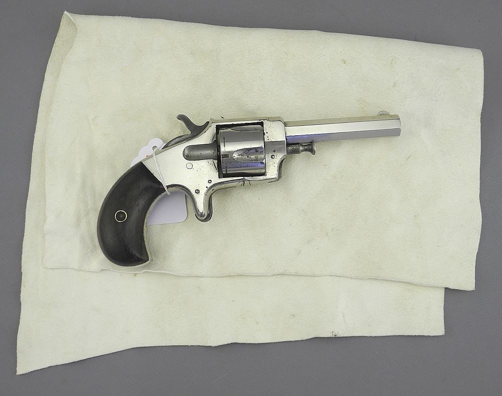 C.1880 "Favorite No.2" 32ACP Rimfire Revolver, 6 1/2"L. NO EXPORT: C.1880 "Favorite No.2" 32ACP Rimfire Revolver, 6 1/2"L.NO EXPORT