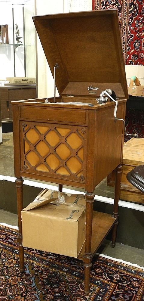 Oak Edison A-100 Diamond Disc Phonograph with Group of Records. (1 of 6)