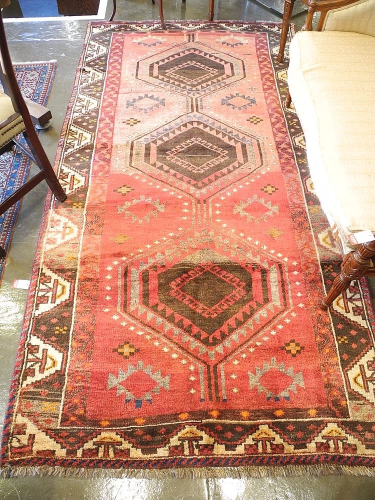 Hand Knotted Hamadan Carpet Approximately 4'10" x 9'4". (1 of 3)