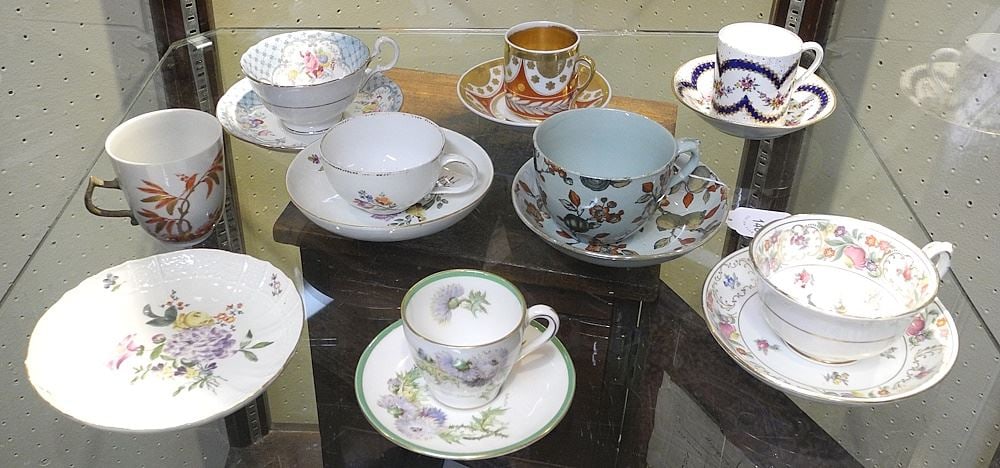 Collection of Teacups / Cans / Saucers: Meissen / Sevres / Doulton / Antique.: Collection of Teacups / Cans / Saucers: Meissen / Sevres / Doulton / Antique.