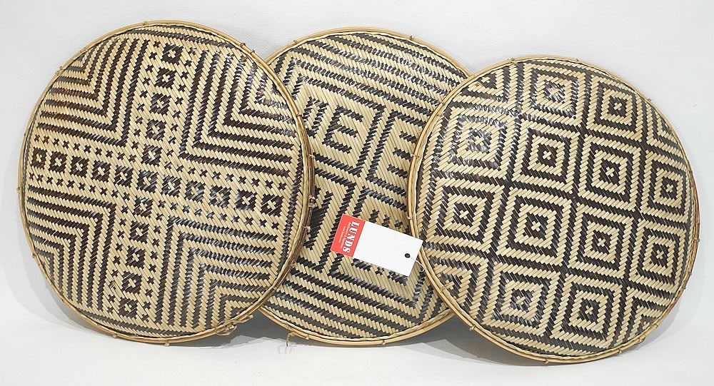 Three Penare Woven Bamboo Plates Pendare Village, Venezuela 1992.: Three Penare Woven Bamboo Plates Pendare Village, Venezuela 1992.