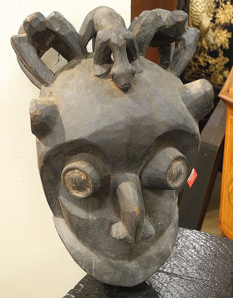 Bamileke Chief's Carved Wood "Earth Spider's" Anthropomorphic Mask, Cameroon 1920's, 14 1/4"h. (1 of 1)