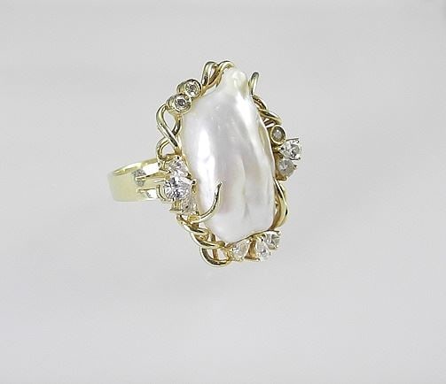 14K Gold Mabe Pearl & Diamond Dinner Ring, 10g. (1 of 6)