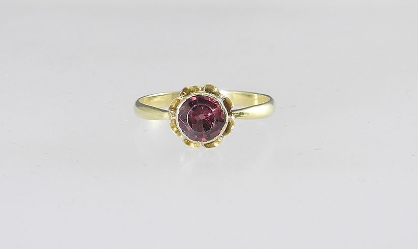 Unmarked Gold (tested 14K) Ring with Synthetic Pink Stone, Size 7, 1.85g. (1 of 4)