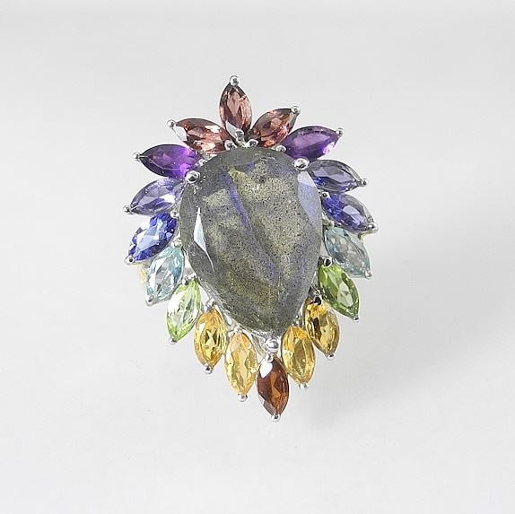 Sterling Silver (marked STS 925) Laborite & Semi-Precious Stone Ring, Size 7, 8.7g.: Sterling Silver (marked STS 925) Laborite & Semi-Precious Stone Ring, Size 7, 8.7g.