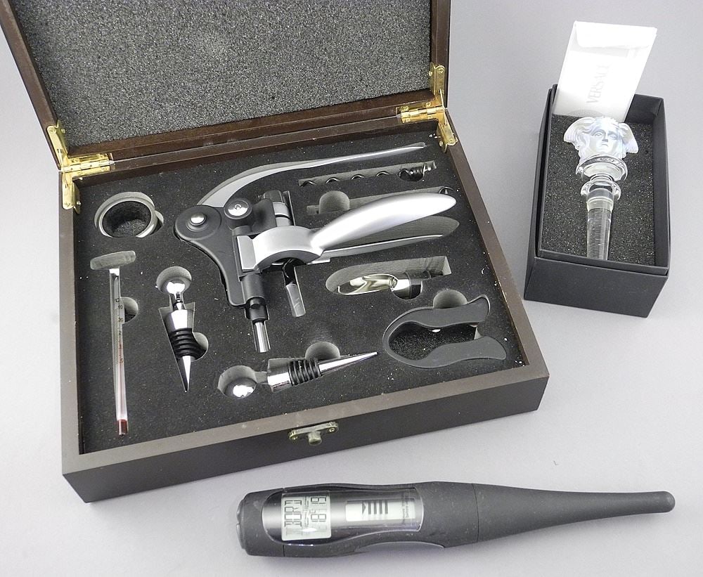 Sommelier Interest: Versace Stopper / Cased Set / Digital Thermometer.: Sommelier Interest: Versace Stopper / Cased Set / Digital Thermometer.