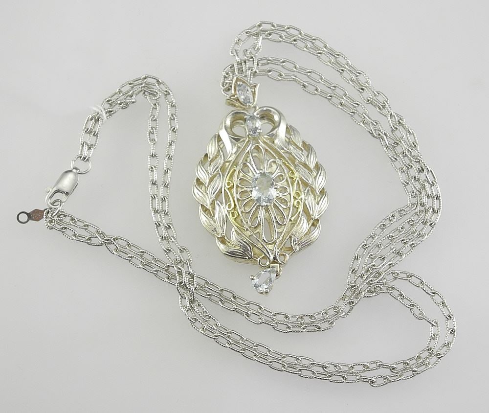 Silver & White Gold (marked) & Blue Topaz Necklace, 17"L, 21.7g.: Silver & White Gold (marked) & Blue Topaz Necklace, 17"L, 21.7g.