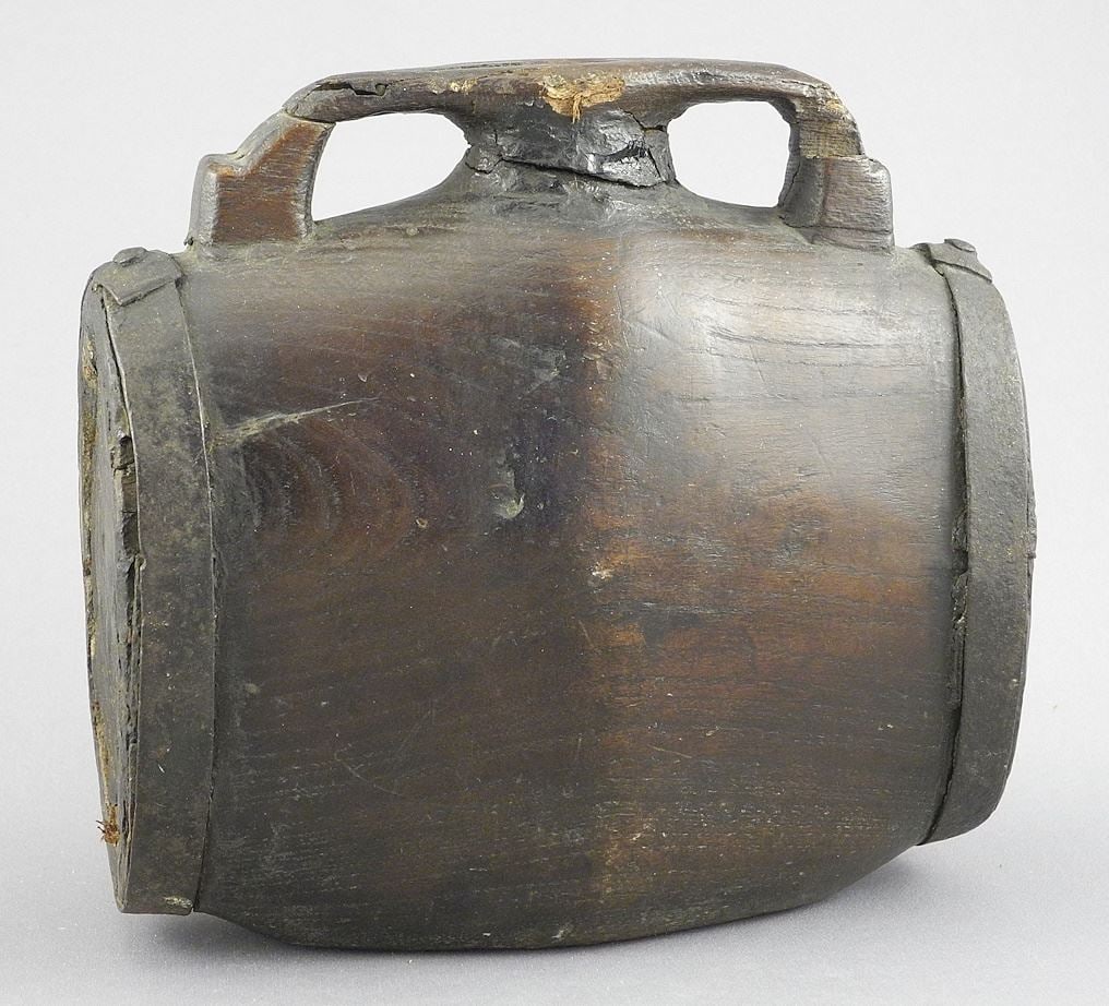 Welsh Oak Cider Flask, 18th C. or Earlier, 6 1/4"w (as found).: Welsh Oak Cider Flask, 18th C. or Earlier, 6 1/4"w (as found).
