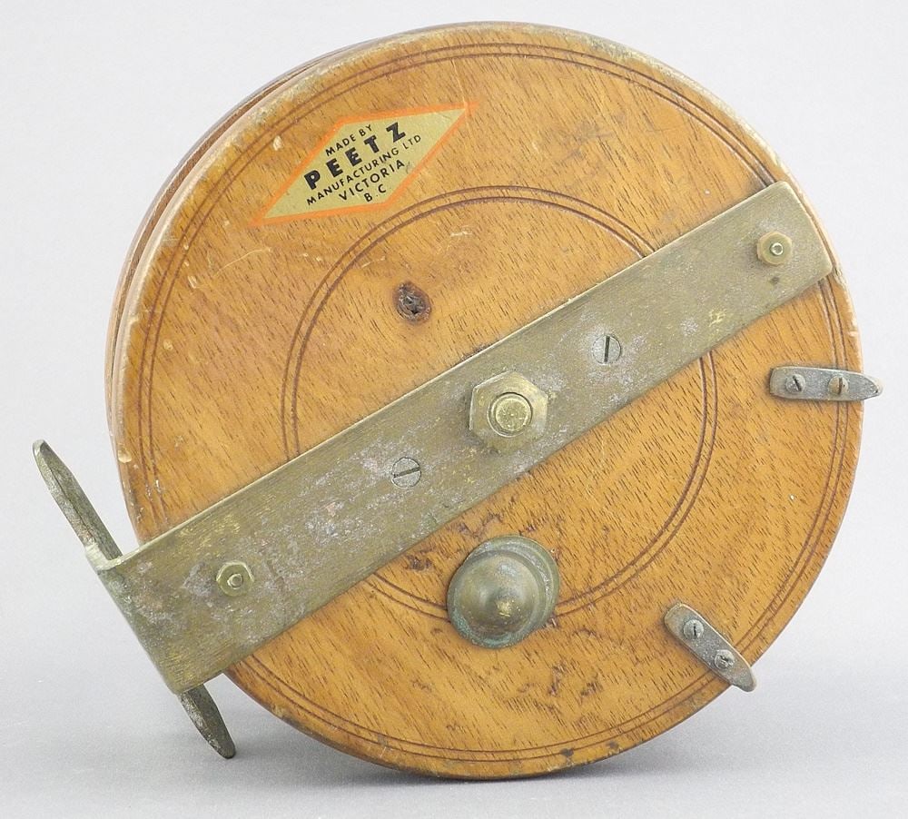 Vintage Peetz Mahogany Fishing Reel, 6" Diameter.: Vintage Peetz Mahogany Fishing Reel, 6" Diameter.