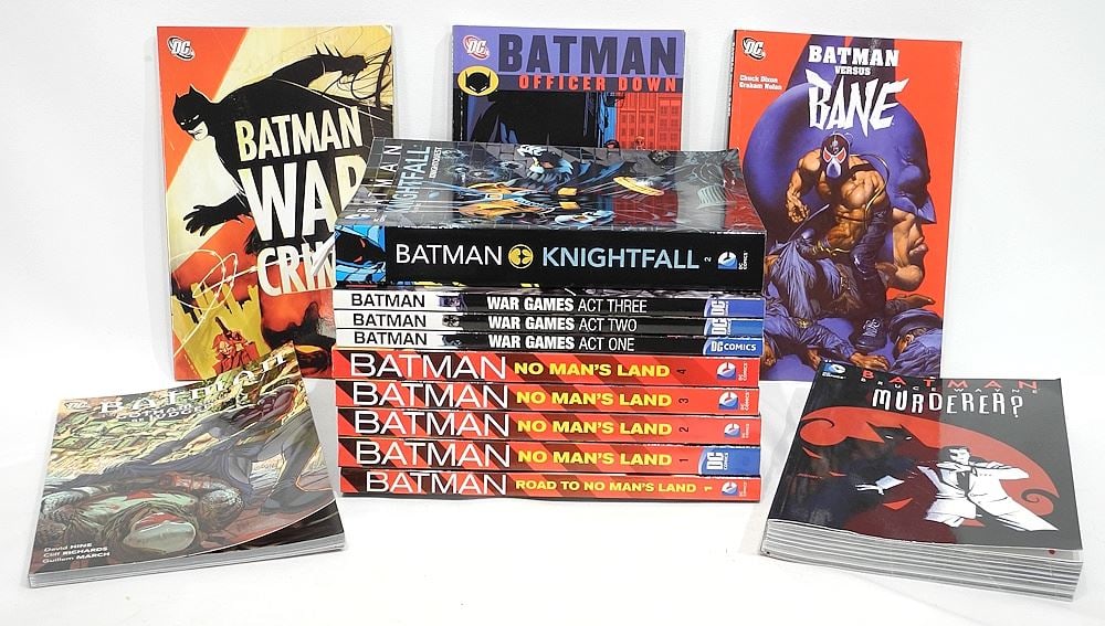 Collection of DC Comics "Batman" Graphic Novels. (1 of 3)