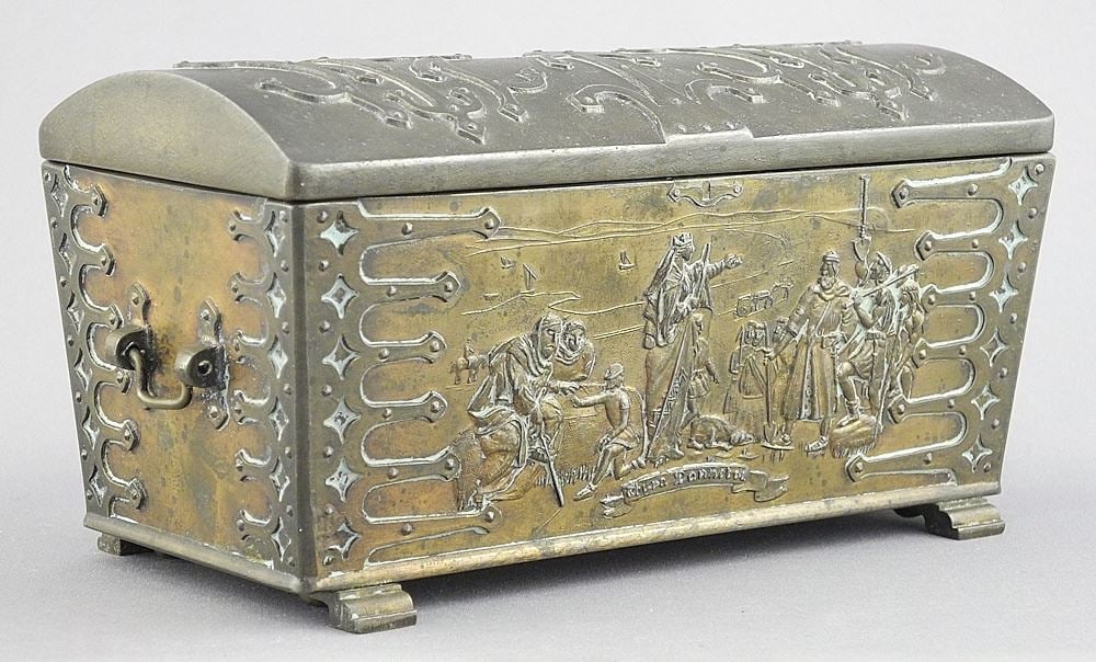 Edwardian Aagaard Kobenhavn Danmark Bronze Poetry Casket, 6 3/4"w.: Edwardian Aagaard Kobenhavn Danmark Bronze Poetry Casket, 6 3/4"w.