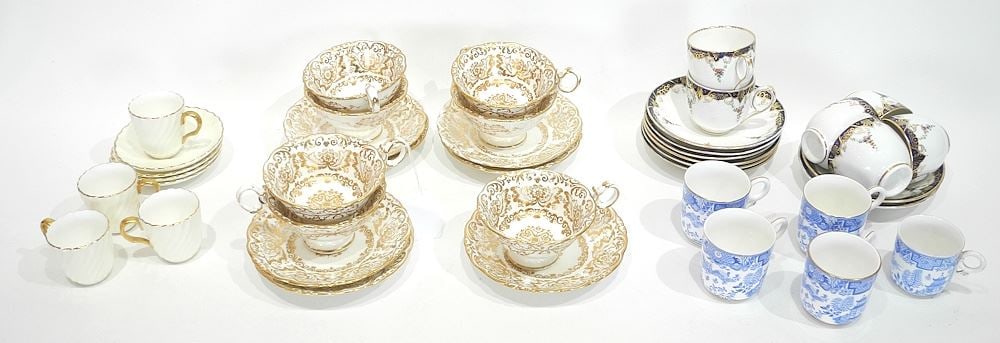 Collection of English Tea Cups & Saucers.: Collection of English Tea Cups & Saucers.