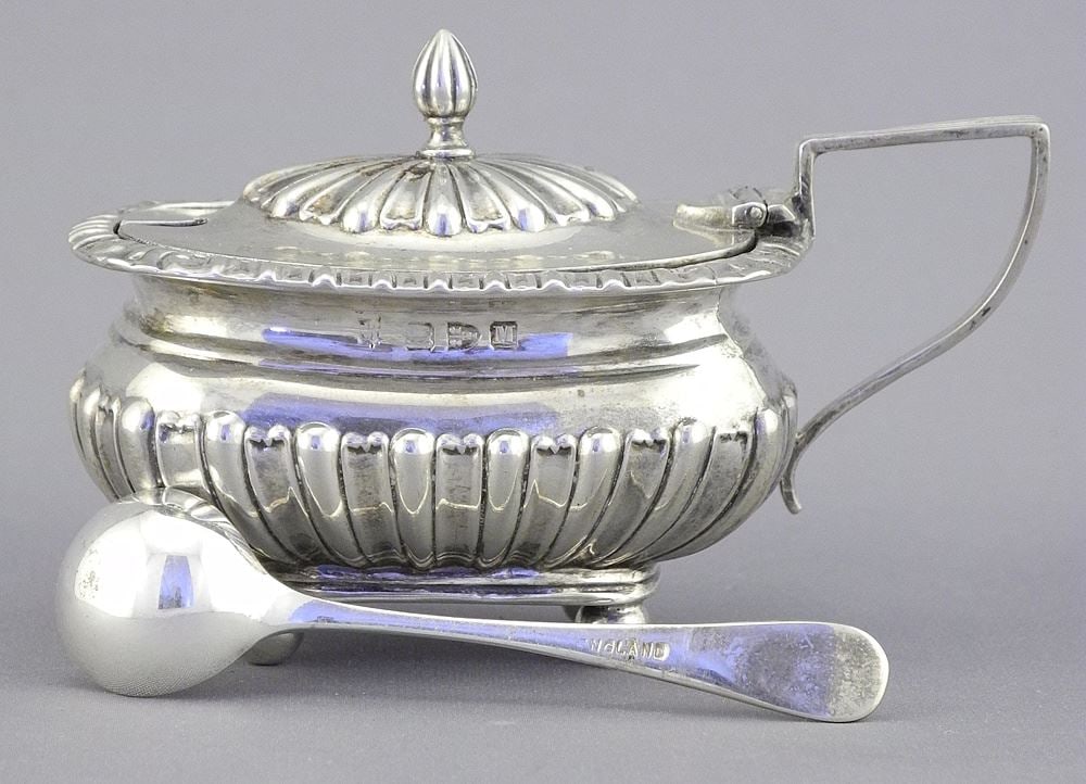 Hallmarked Silver Mustard Pot, JD over WD/London, 3 1/2"L, 60g.: Hallmarked Silver Mustard Pot, JD over WD/London, 3 1/2"L, 60g.