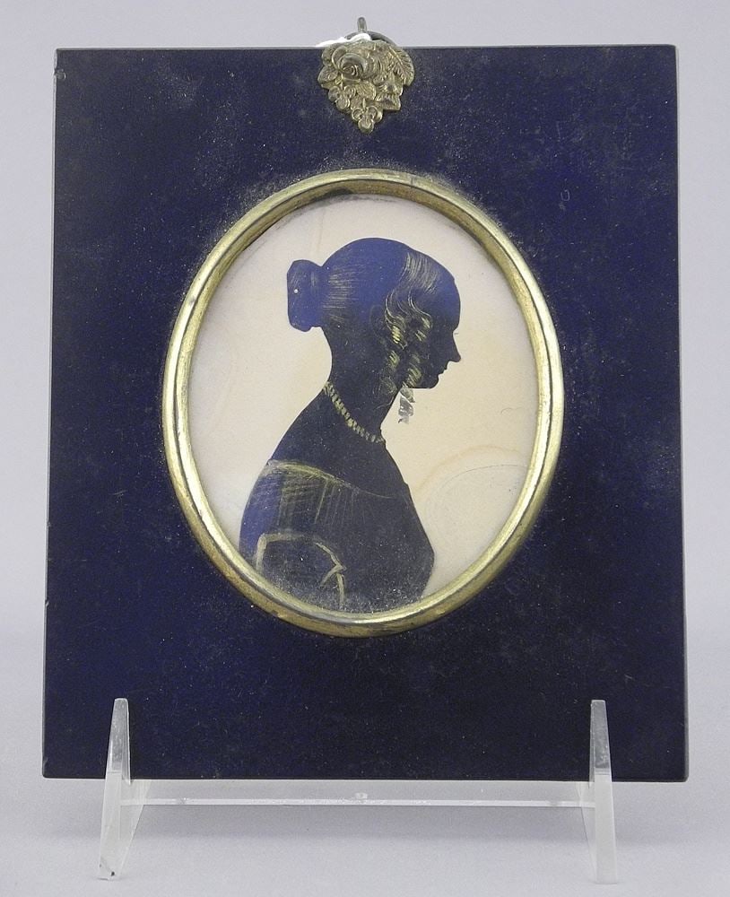 Georgian Silhouette, 5 7/8 x 5 1/8". (1 of 2)