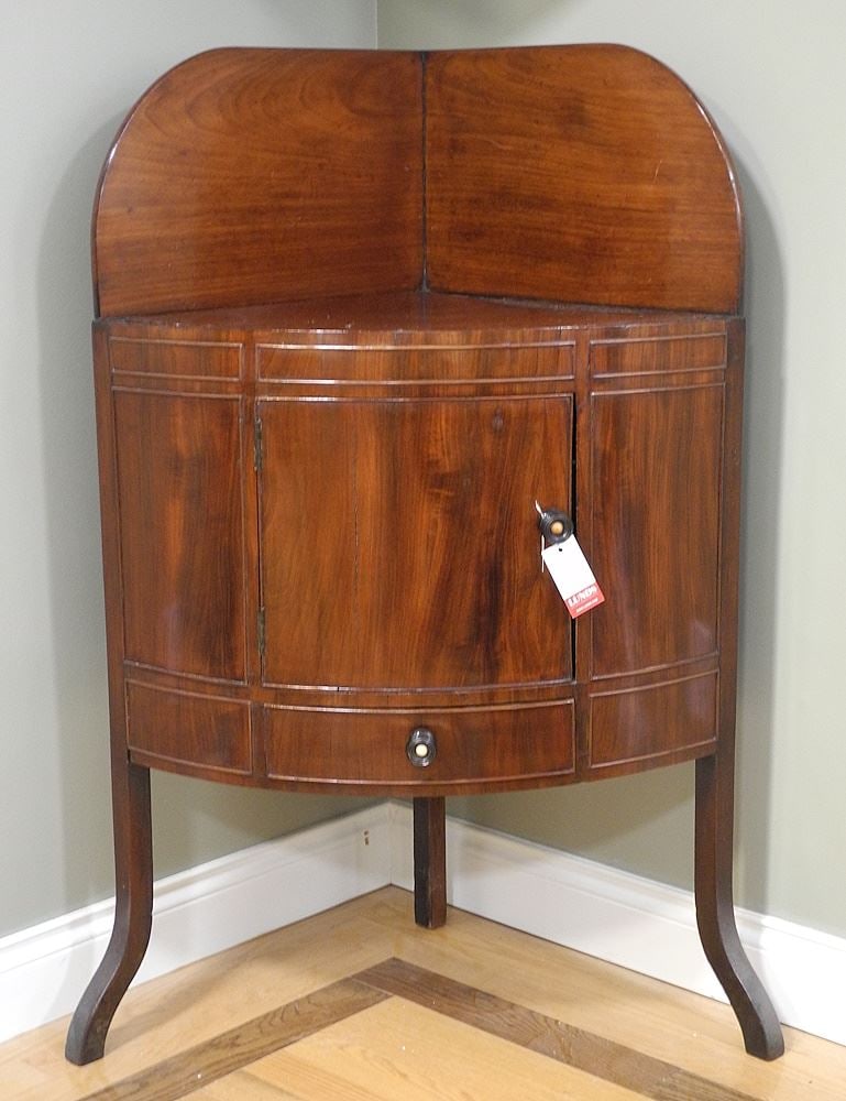 Georgian Mahogany Corner Washstand, 18 1/2 x 18 1/2 x 40 3/4". (1 of 6)