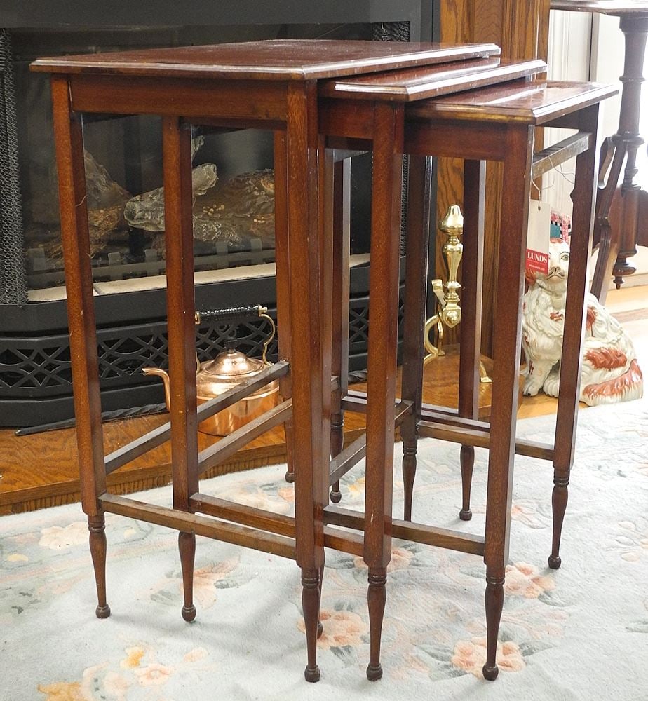 Edwardian Inlaid Mahogany Nest of Three Table, Largest 19 x 12 1/2 x 25".: Edwardian Inlaid Mahogany Nest of Three Table, Largest 19 x 12 1/2 x 25".