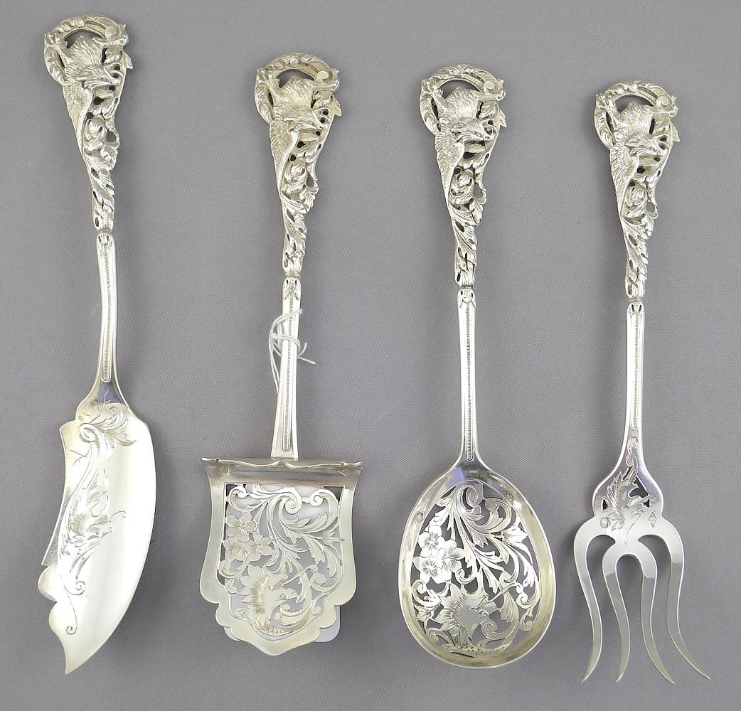 Four French Silver Hors d'oeuvre Servers, 152g. (1 of 4)