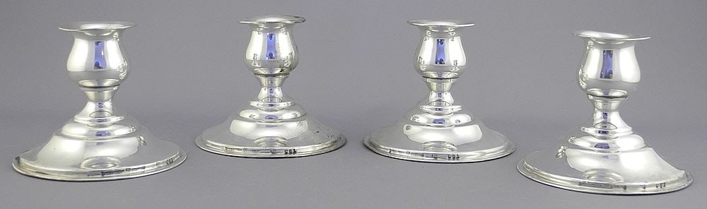 4 International Sterling Silver Candlesticks, 3"h - 206 Grams.: 4 International Sterling Silver Candlesticks, 3"h - 206 Grams.