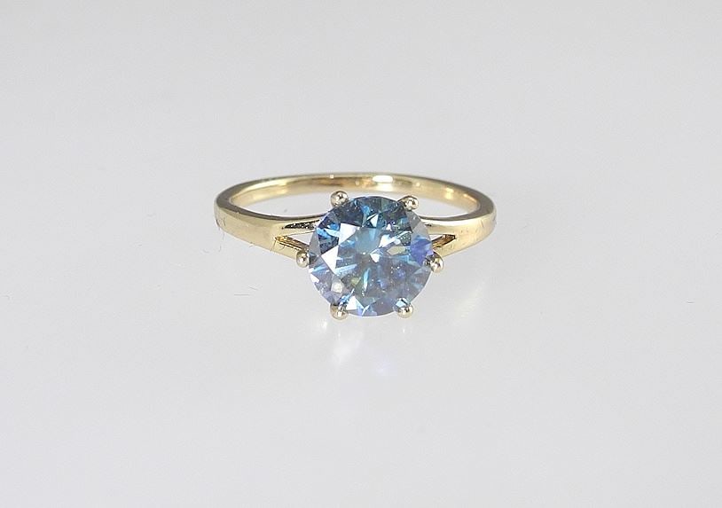 2ct Turquoise Moissanite Ring, Mounted in 18K Gold Plated Setting, Size 7, with Report & Box.: 2ct Turquoise Moissanite Ring, Mounted in 18K Gold Plated Setting, Size 7, with Report & Box.