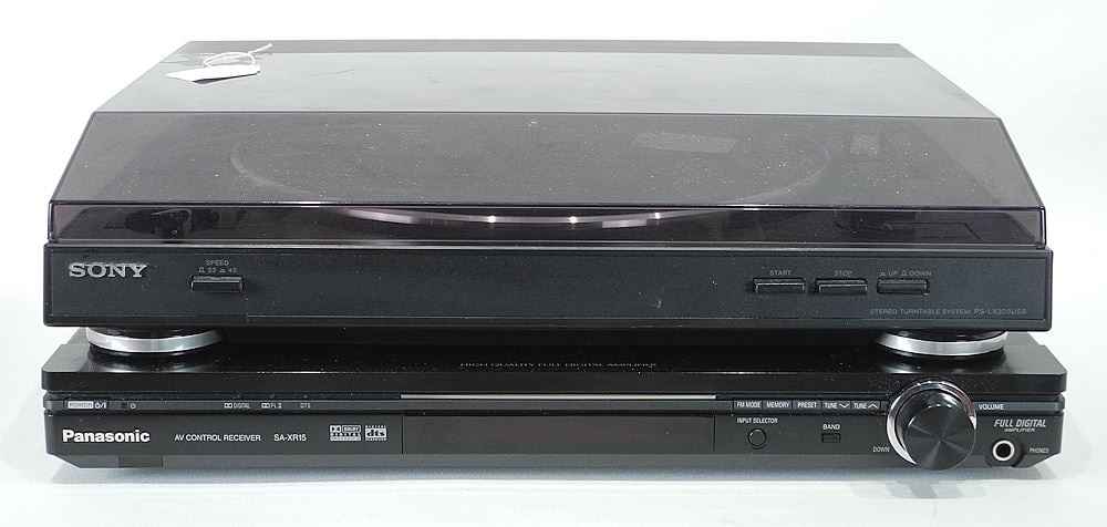 Sony PS-LX300 USB Turntable & Panasonic SA-XR15 Amplifier w/ Pair Mitsubishi SS-L90 (1 of 4)