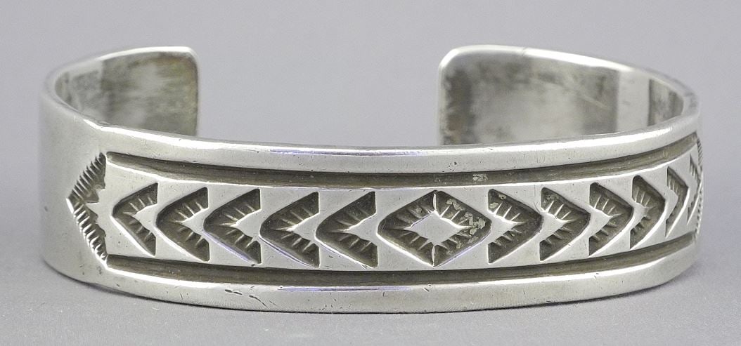 Mary & Kenneth Bill Navajo Sterling Cuff Bracelet, 75.6g. (1 of 3)