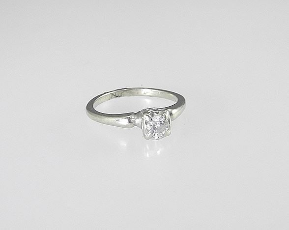 14K Gold .25c Diamond Solitaire Ring VSI G/H, 2.3g.: 14K Gold .25c Diamond Solitaire Ring VSI G/H, 2.3g.