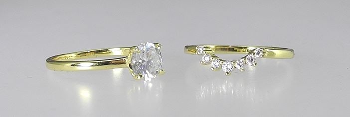 1ct Moissanite Ring Set, Size 7, Sterling with 14K Gold Overlay, with Certificate of Authenticit: 1ct Moissanite Ring Set, Size 7, Sterling with 14K Gold Overlay, with Certificate of Authenticit
