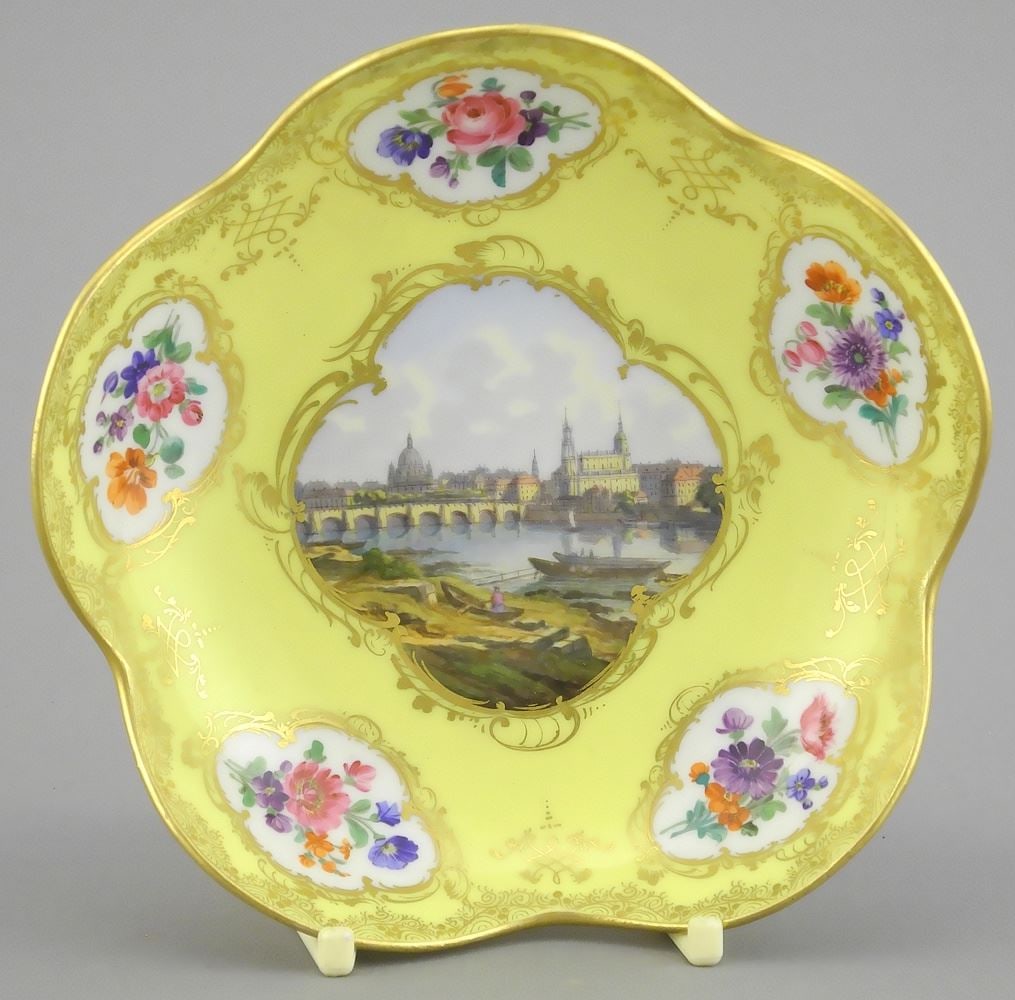 Meissen Yellow Ground Lobed Bowl with Scene of Dresden.: Meissen Yellow Ground Lobed Bowl with Scene of Dresden.