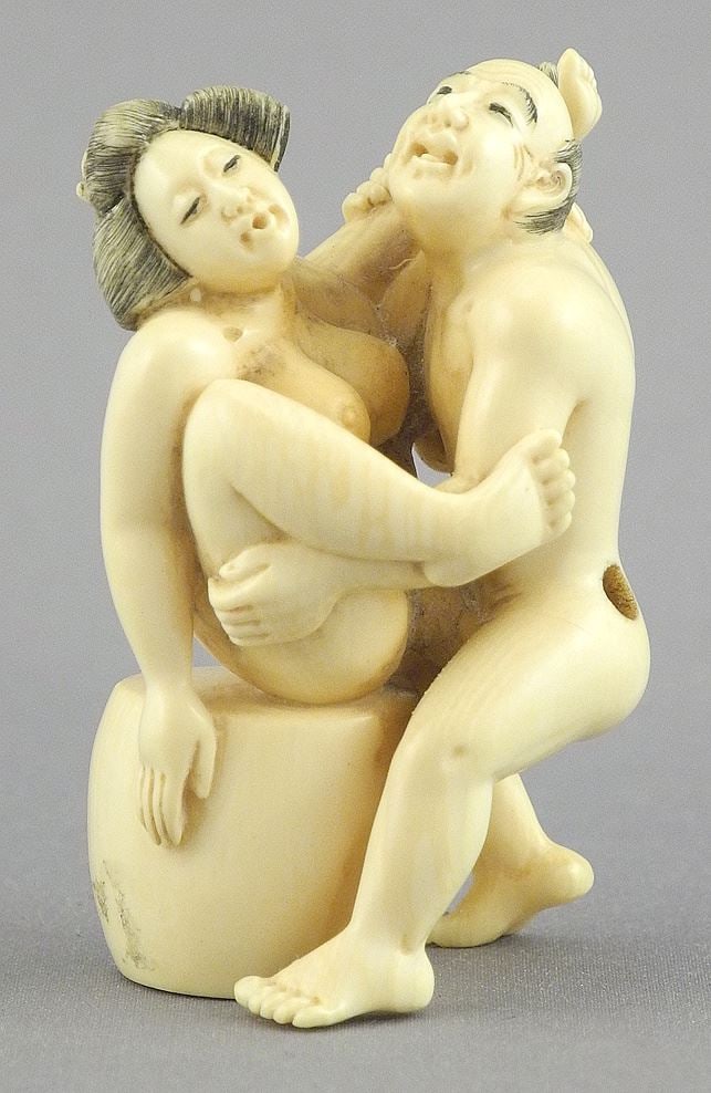 Japanese Erotic Netsuke: Figures Upon a Barrel, 2" High, 25.1 Grams, No Export.: Japanese Erotic Netsuke: Figures Upon a Barrel, 2" High, 25.1 Grams, No Export.