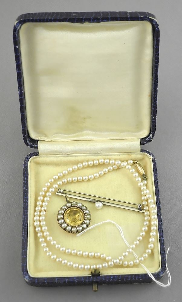 Three Pearl & Faux Pearl Jewelry Items: Necklace with 9ct Clasp & Box.: Three Pearl & Faux Pearl Jewelry Items: Necklace with 9ct Clasp & Box.