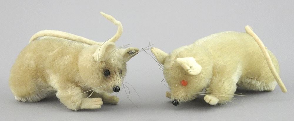 Two Steiff Mice, 3 1/4"h (one lacking button).: Two Steiff Mice, 3 1/4"h (one lacking button).