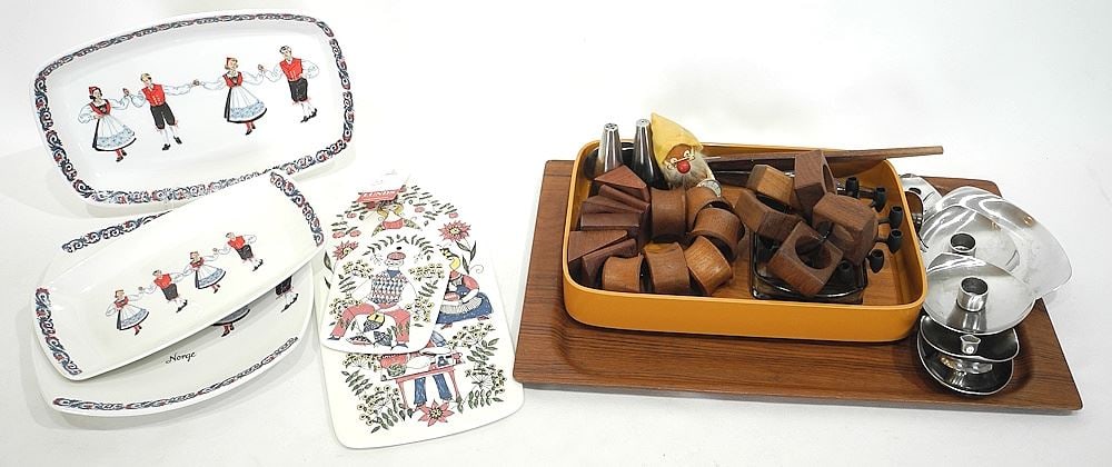 Collection of Scandinavian Teak/ Stainless/Ceramic Table Wares: Figgio Flint/Rosh/Digsmed. (1 of 5)