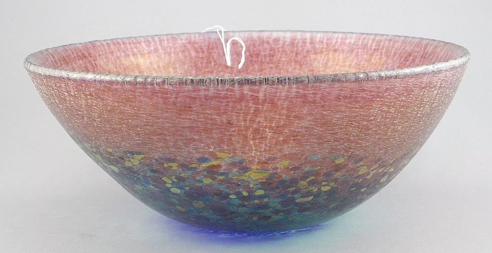 Art Glass Bowl, Unsigned, 4 3/4 x 12 1/4" Diameter.: Art Glass Bowl, Unsigned, 4 3/4 x 12 1/4" Diameter.