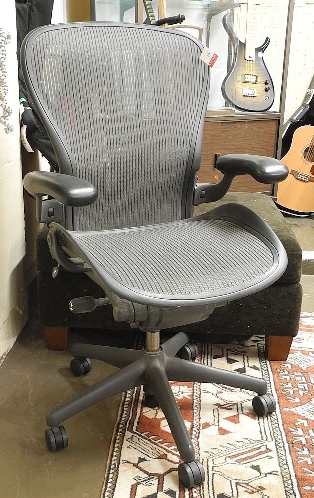 Herman Miller Aeron Chair.: Herman Miller Aeron Chair.