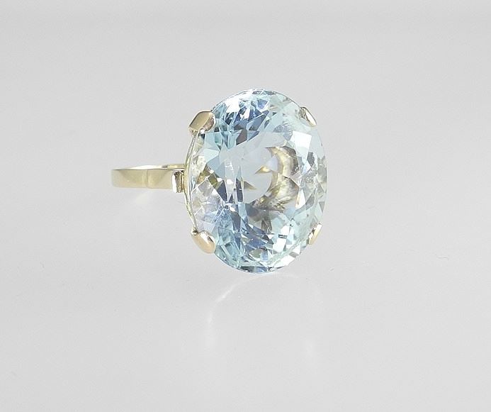 18K Gold 21ct Aquamarine Solitaire Ring, Size 7, 8.06g. (1 of 6)
