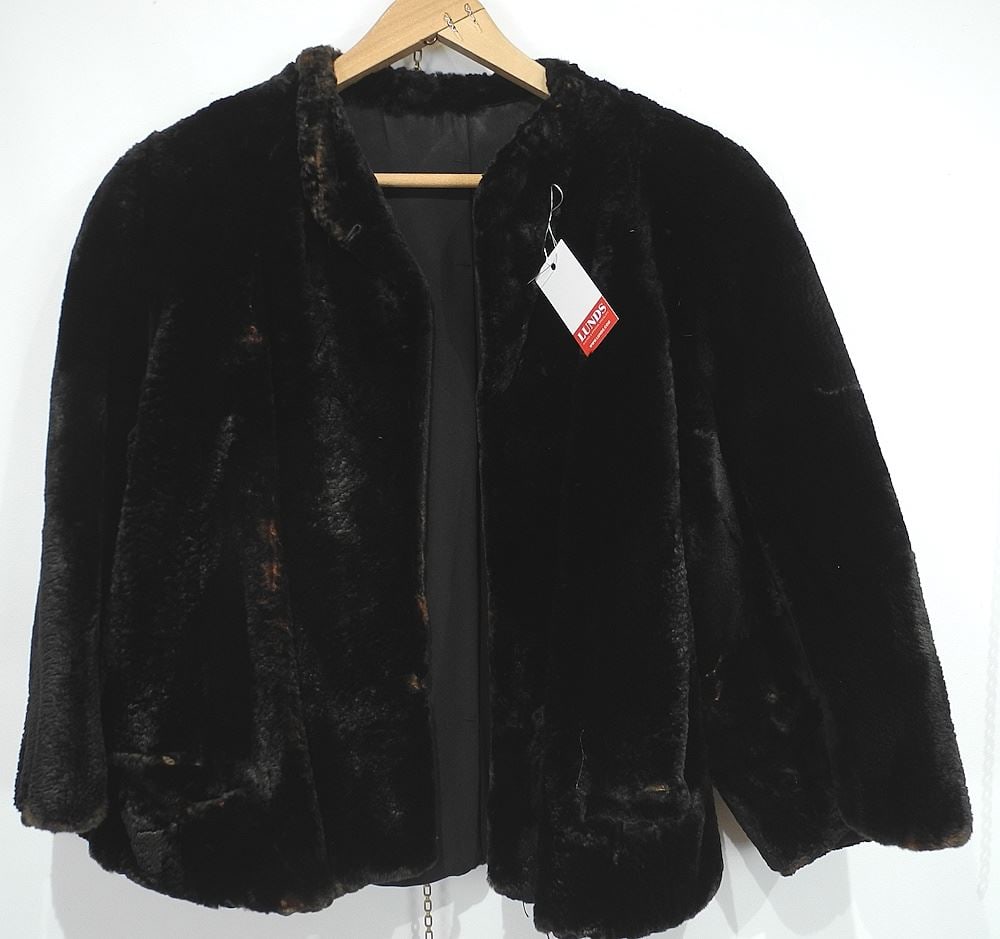 Vintage Sheared Beaver Short Jacket. (1 of 5)